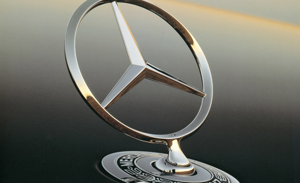 Mercedes-Benz._609x372